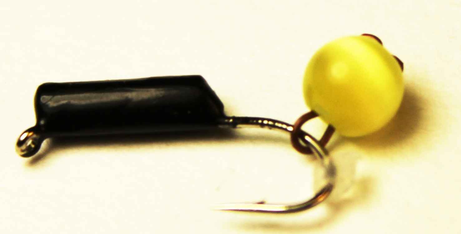 Мормышка бочонок. Желтая мормышка. Мормышка с глазиком. Мормвшка желтая с глазиком. Кислотно зелёная мормышка.